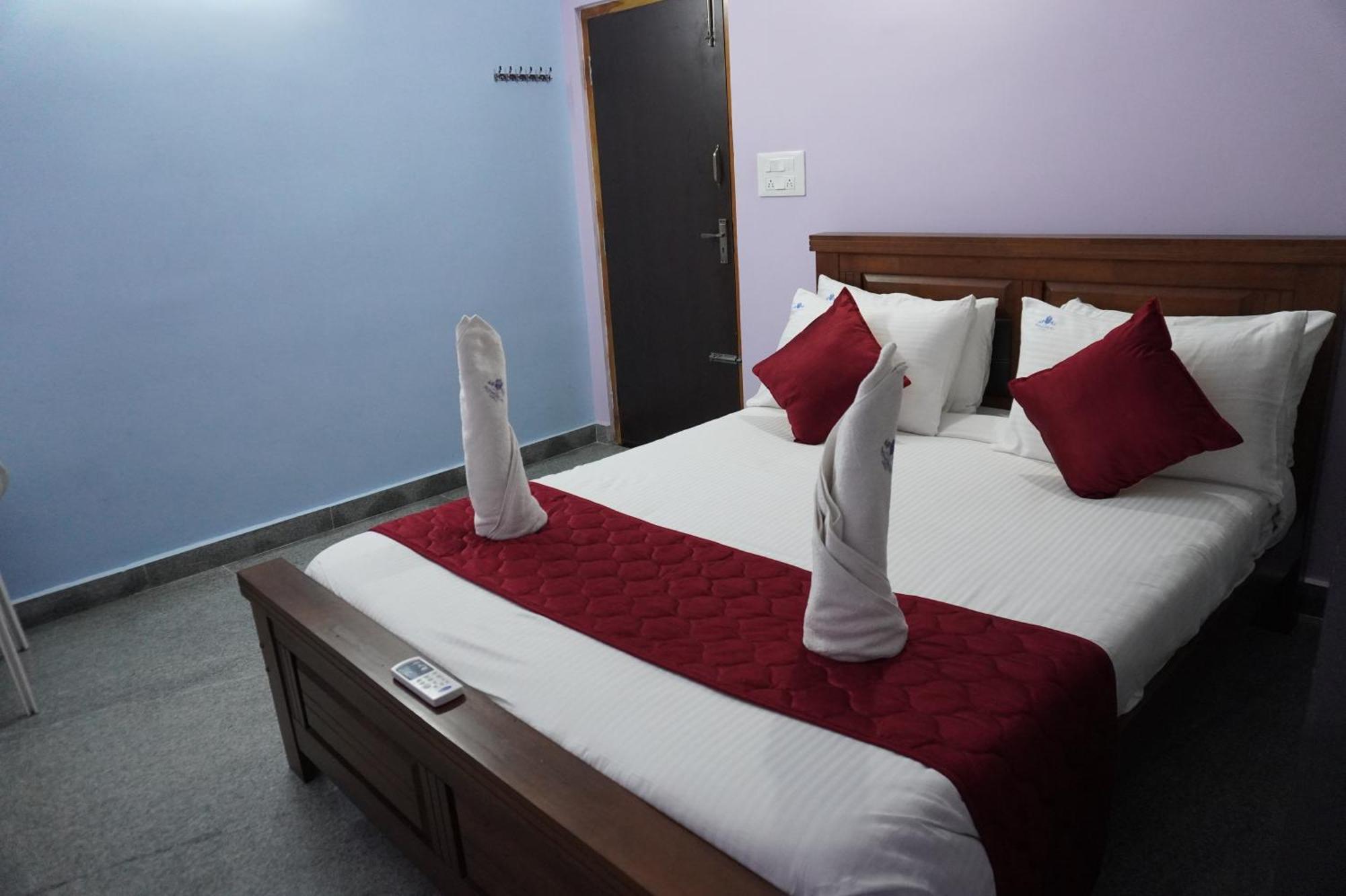 Tirumala Premium Home Stay Tirupati Exterior foto