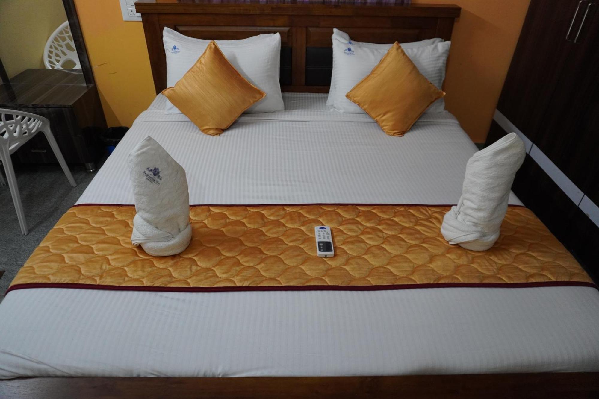 Tirumala Premium Home Stay Tirupati Exterior foto